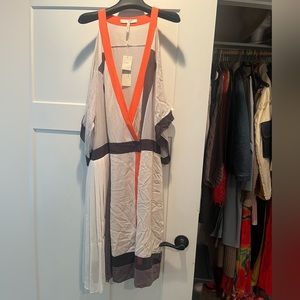 BCBG/Runway! Medium,Brown, cream, & orange